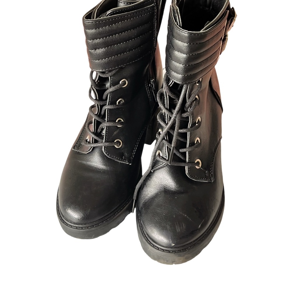 Black Maddison lace-up combat boots, size 6.5 — great condition